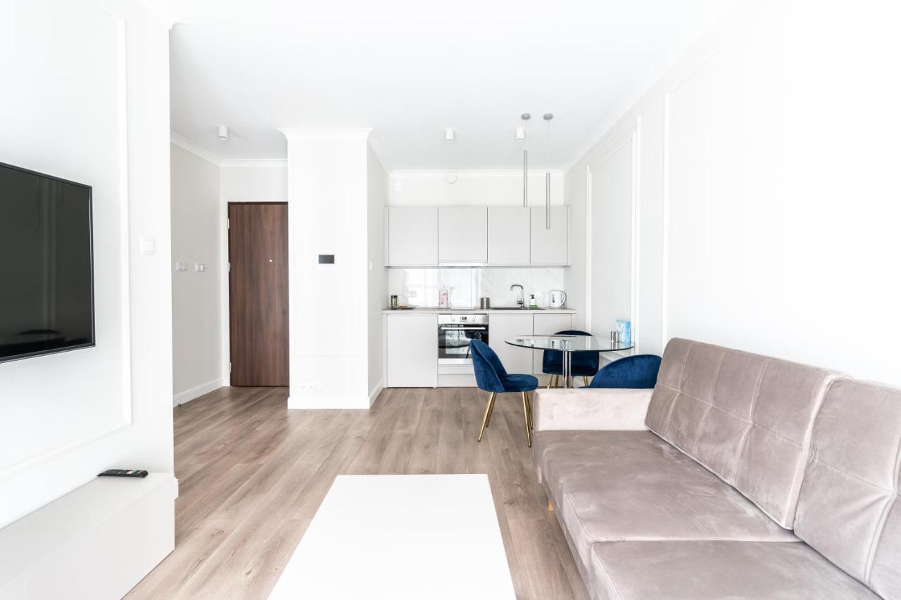 Apartamenty Mennica Residence - Golden Apartments Varsó Kültér fotó